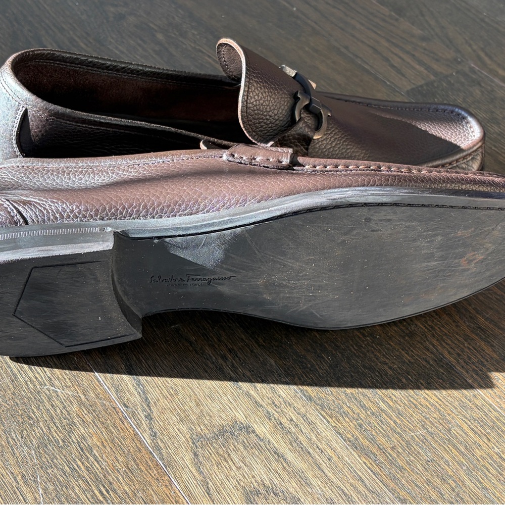 Men's Ferragamo Grandioso Pebble Leather Leather Bit Loafers, Brown 12 EE - Picture 5 of 8